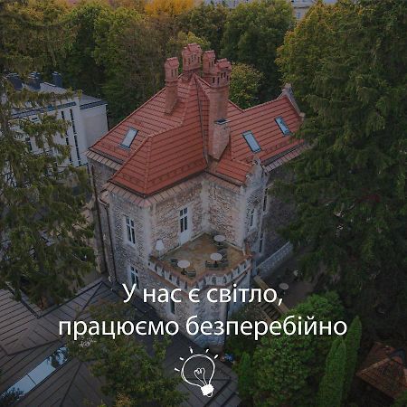 Lion'S Castle Hotel Lvov Exteriér fotografie