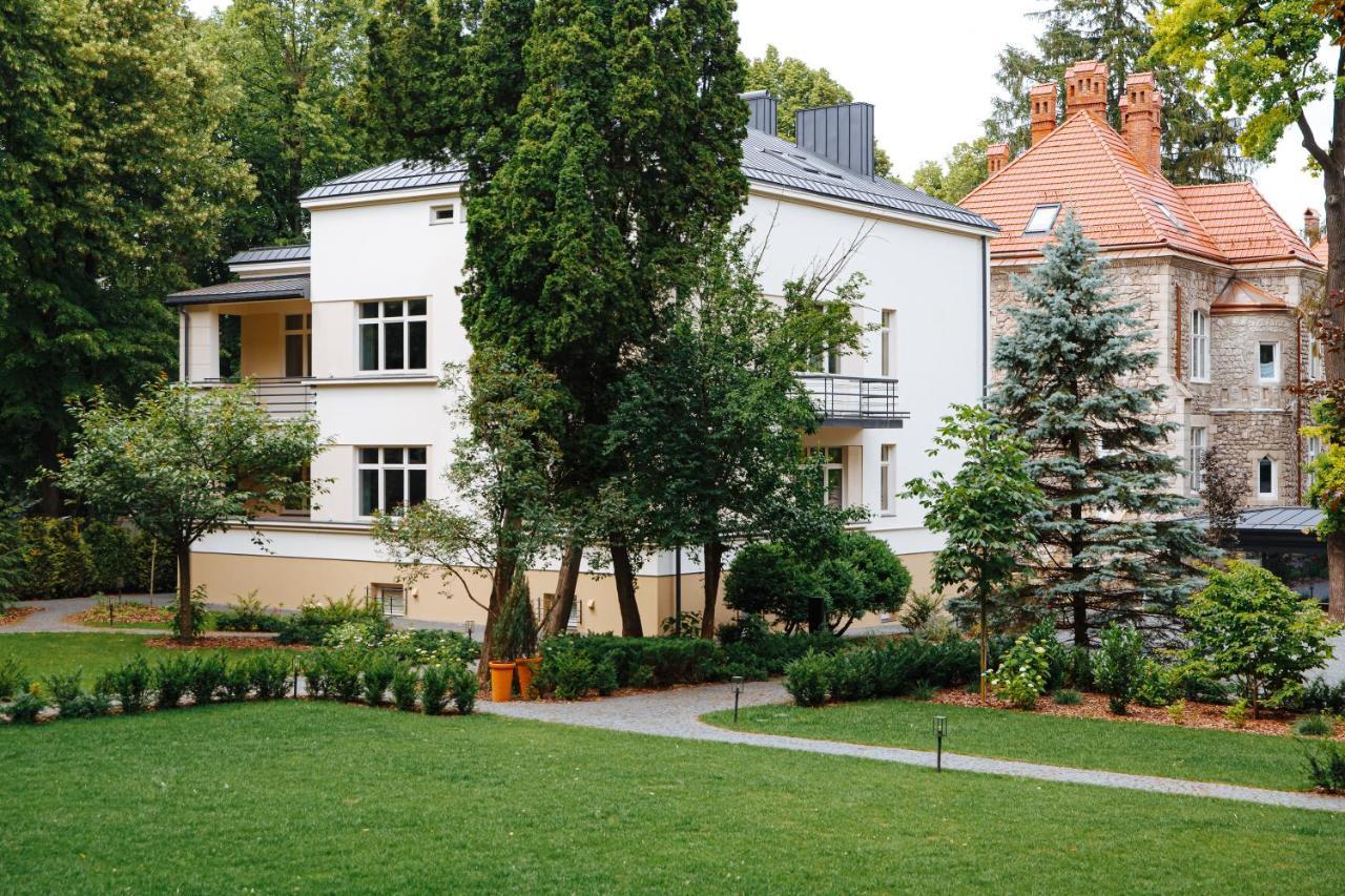 Lion'S Castle Hotel Lvov Exteriér fotografie